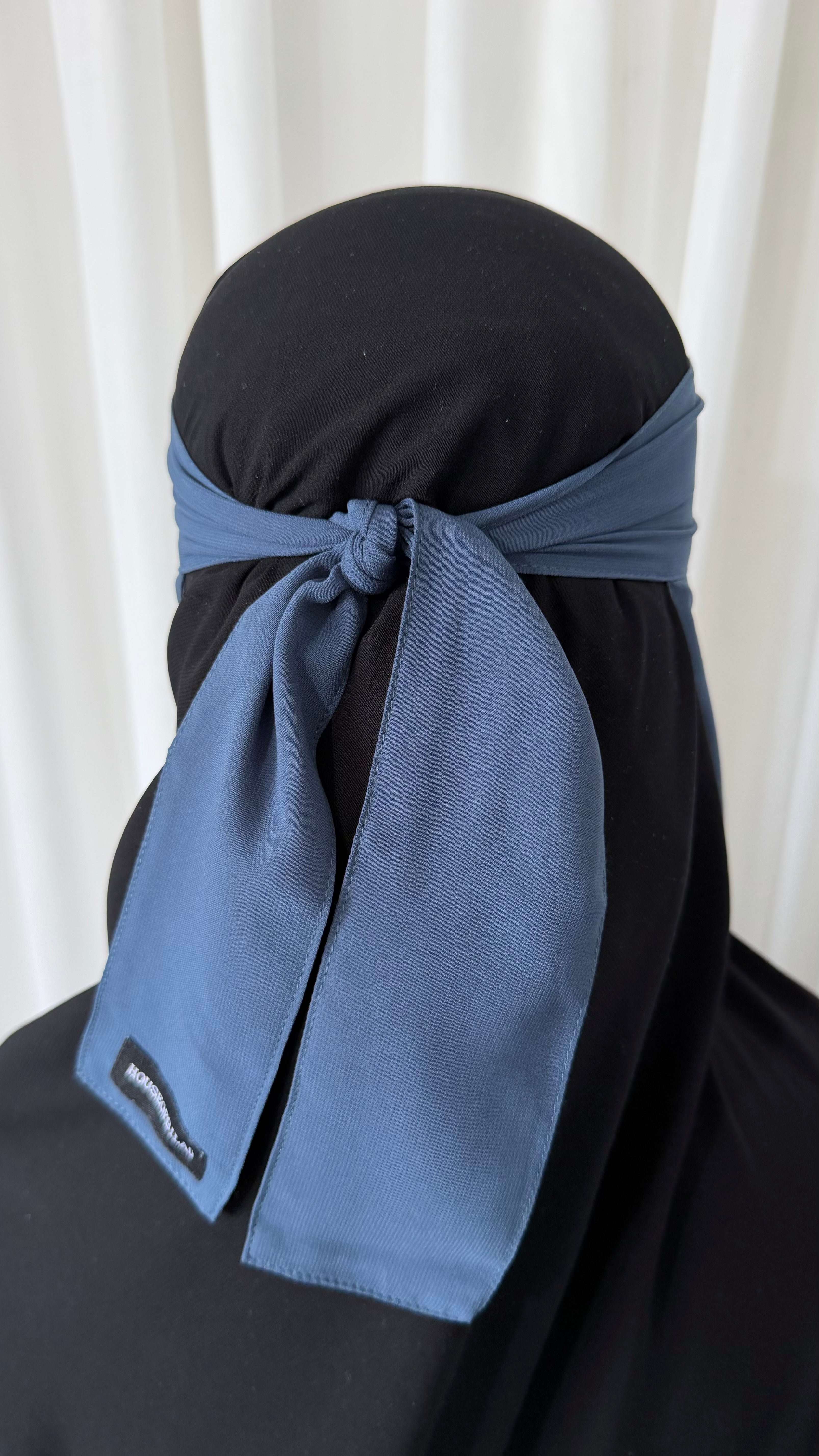 Berry niqab