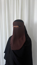 Walnut niqab
