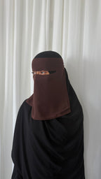 Walnut niqab