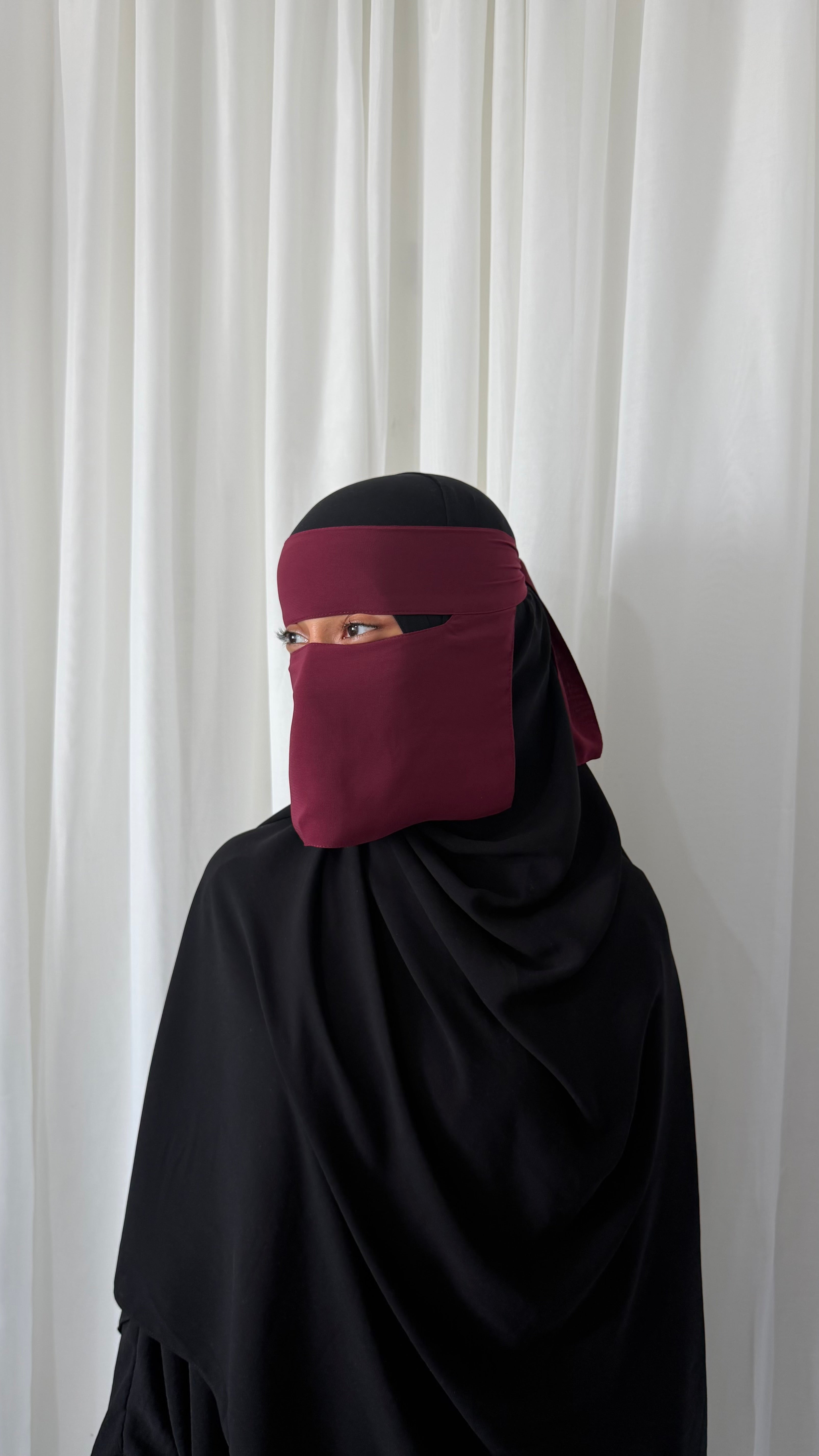 Cherry niqab