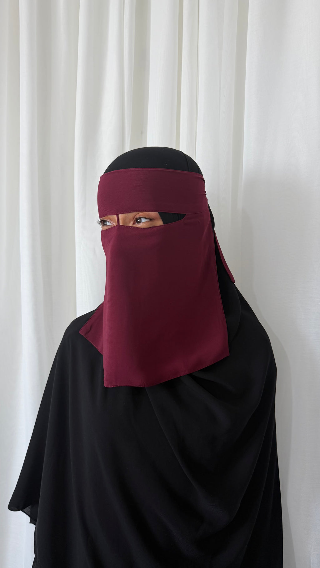 Cherry niqab