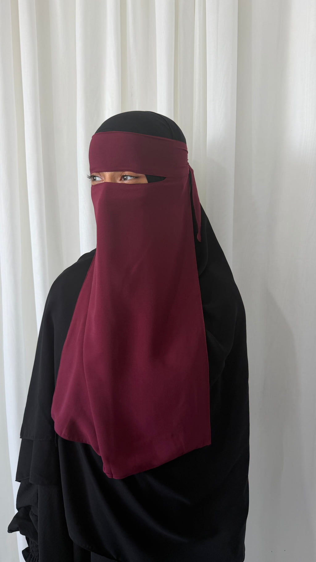 Cherry niqab