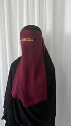 Cherry niqab