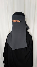 Graphite niqab