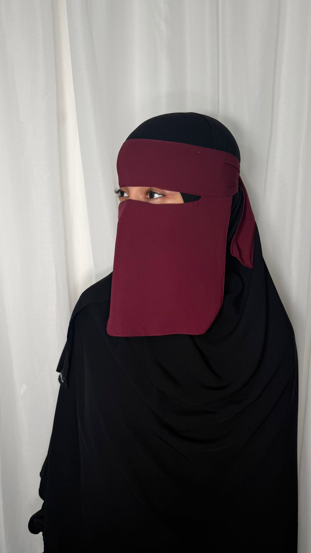 Cherry niqab