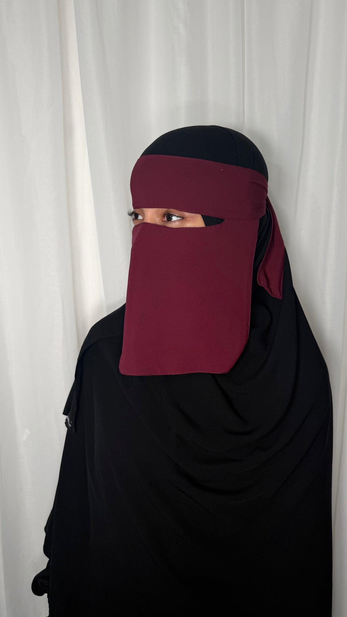 Cherry niqab