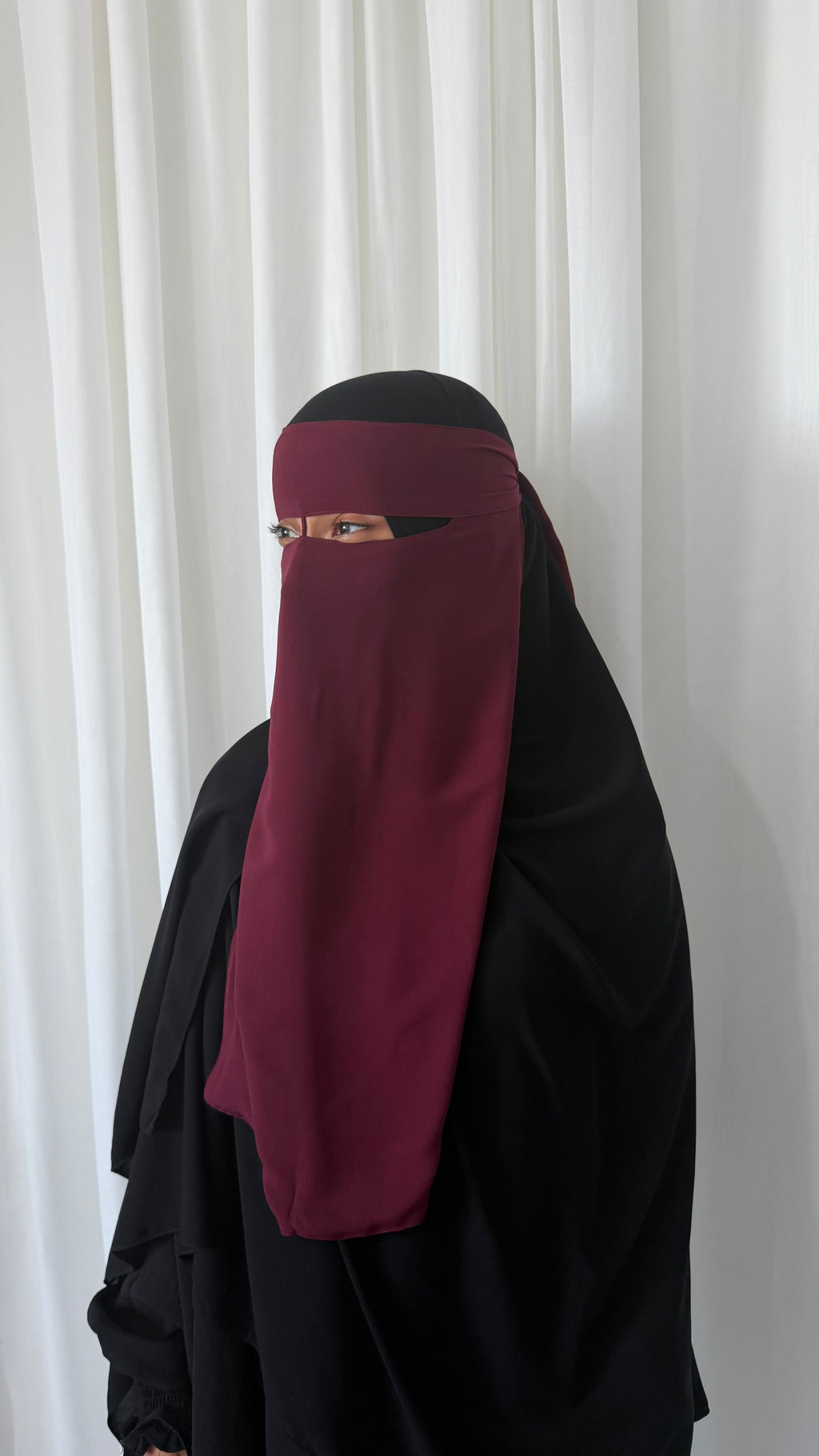 Cherry niqab
