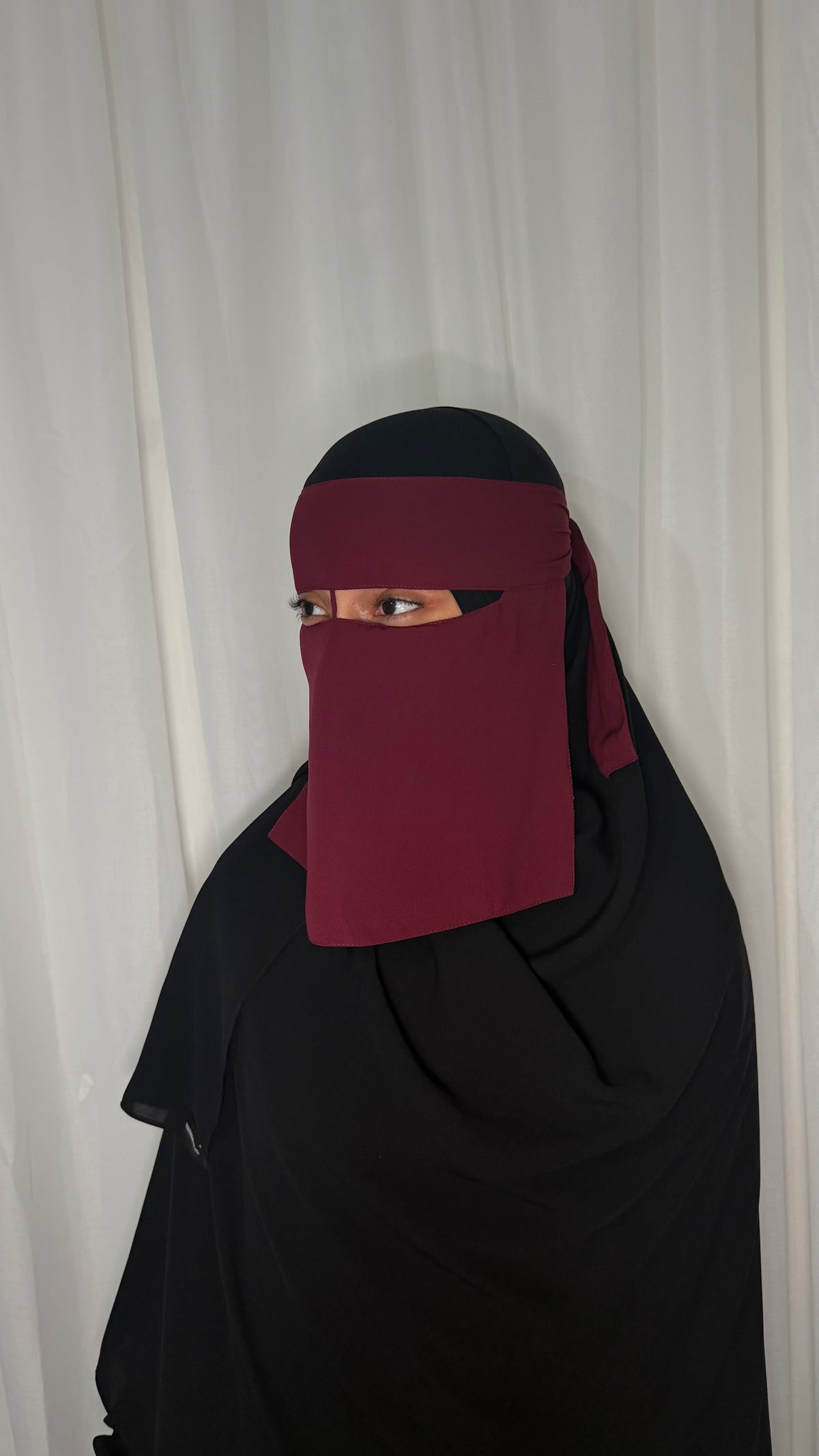 Cherry niqab