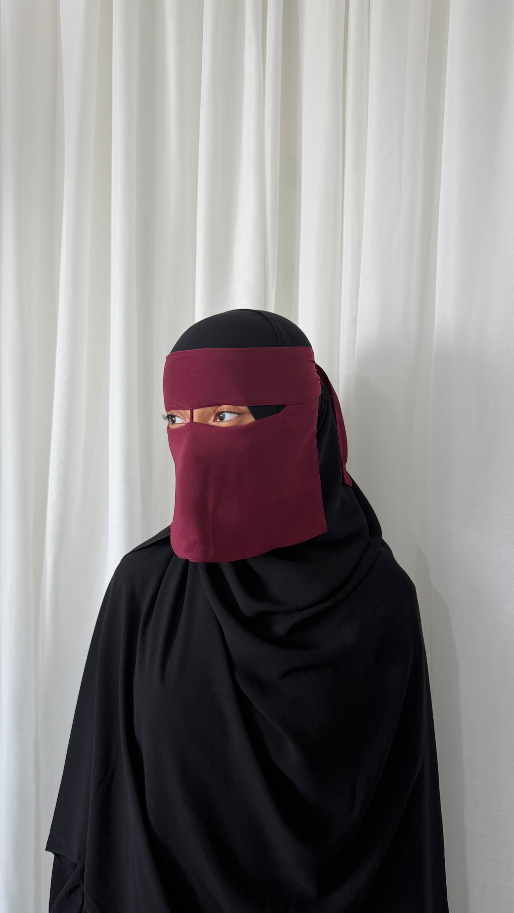 Cherry niqab