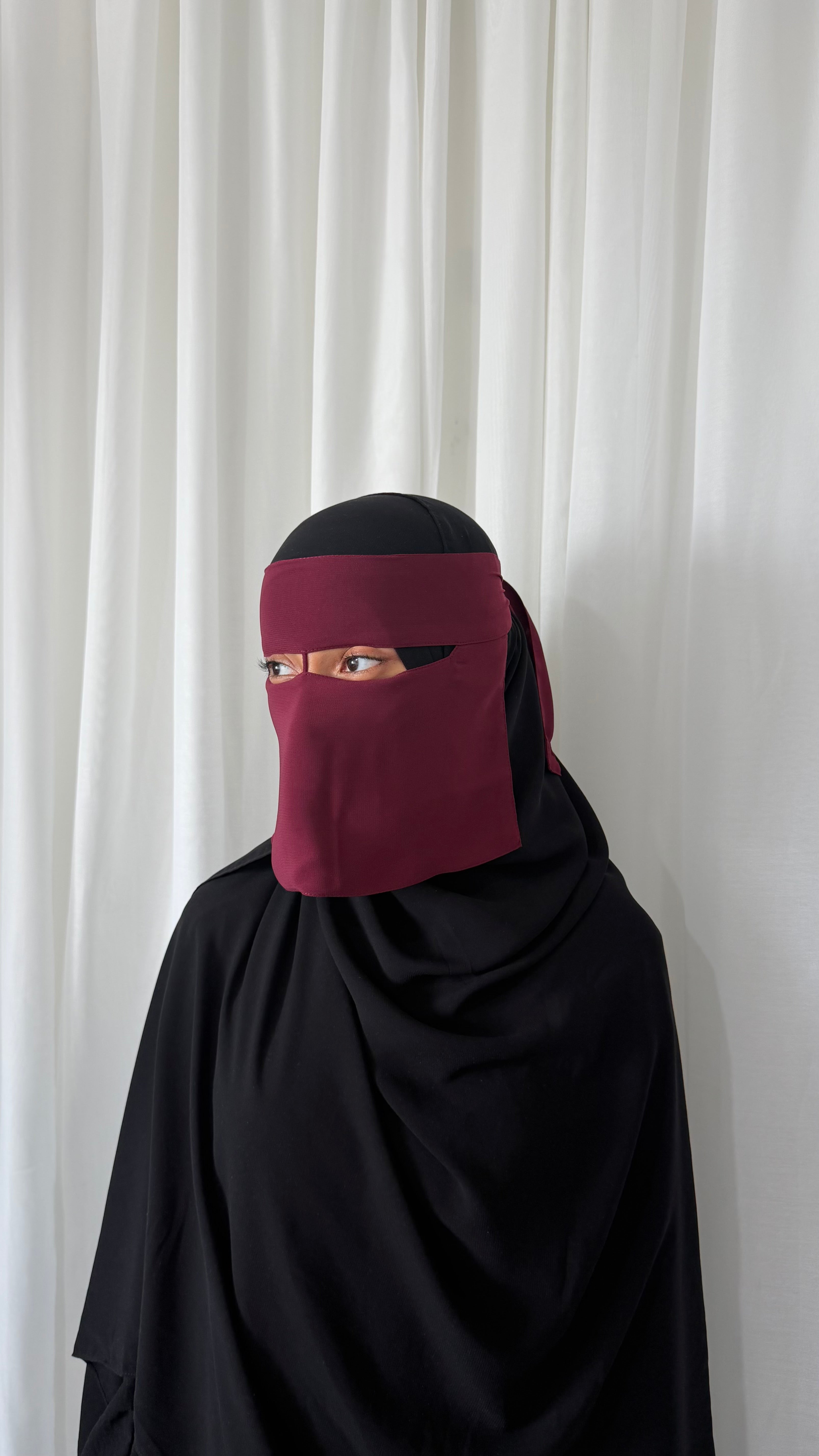 Cherry niqab