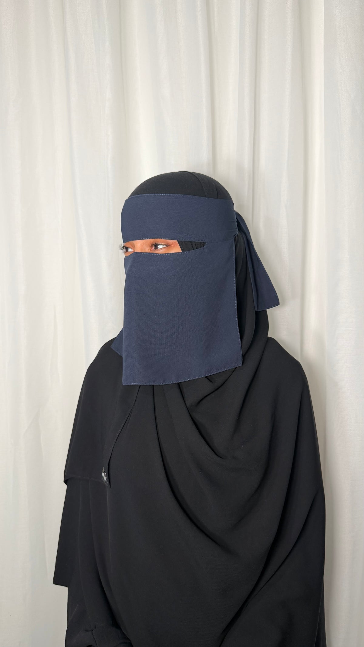 Navy niqab