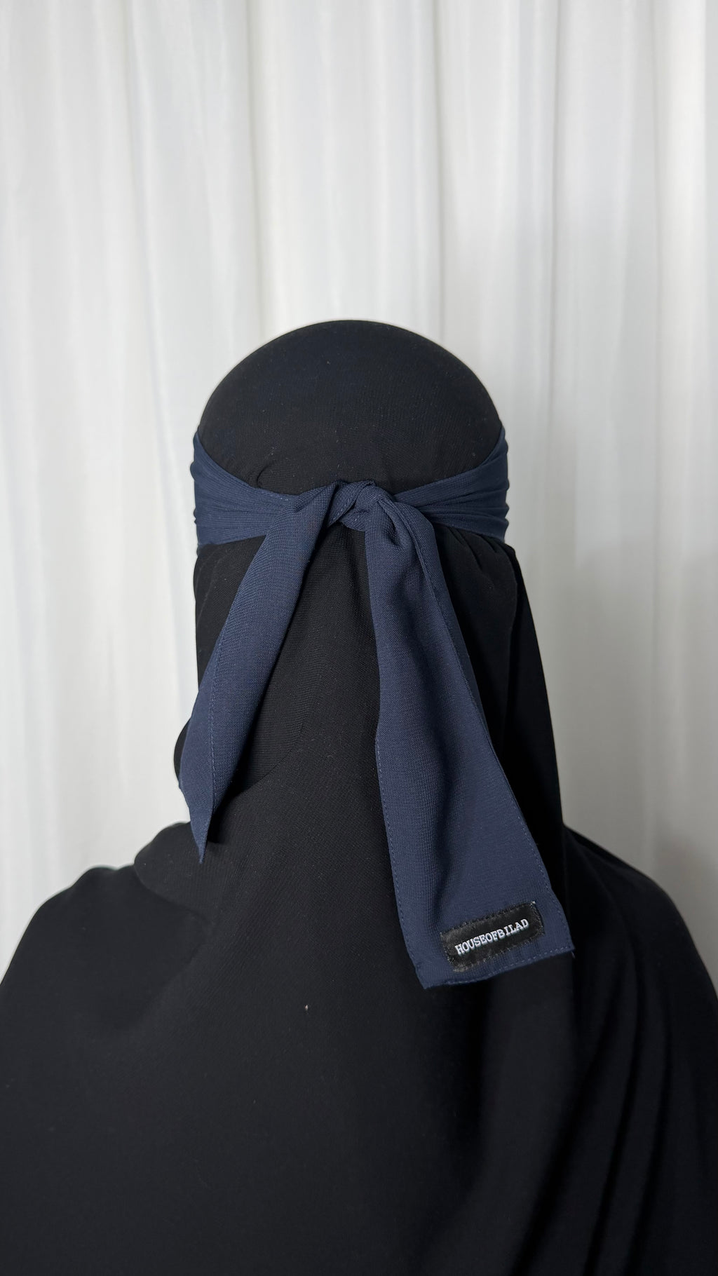 Navy niqab